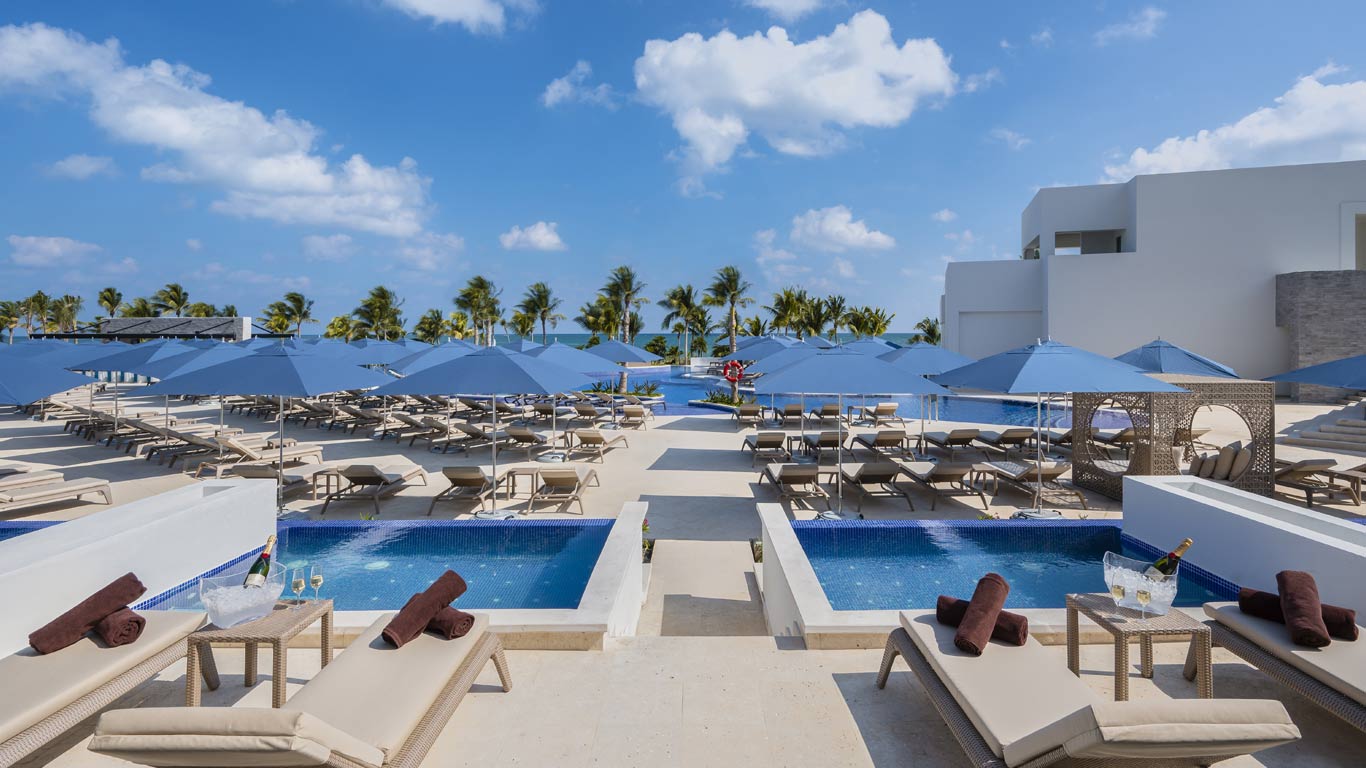 Royalton Splash Riviera Cancun - Riviera Maya - Royalton Splash Riviera ...